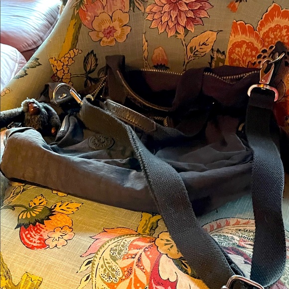 A KIPLING BAG IN PERFECT CONDION!!! - Picture 1 of 9